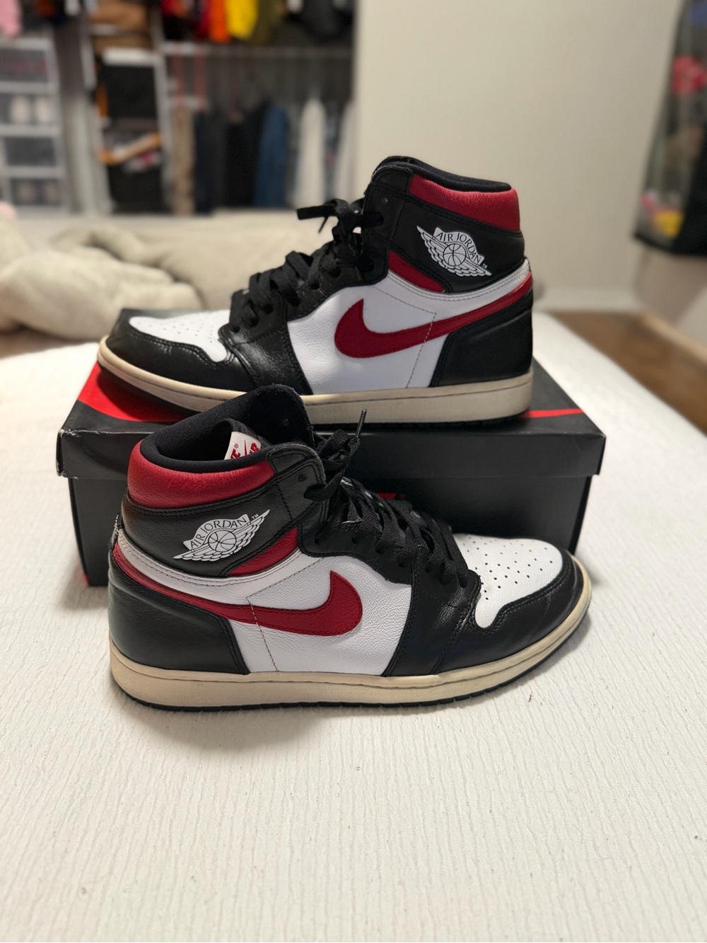 Jordan Black Gym Red  High-Top Sneakers in Black, White & Red 11 M